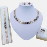 Conjunto em Animal Print Premium – Animale