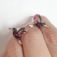 Brinco Beija-flor Com Zircônia Cúbica