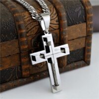 Corrente com Crucifixo Em Aço Inoxidável – Holy Cross