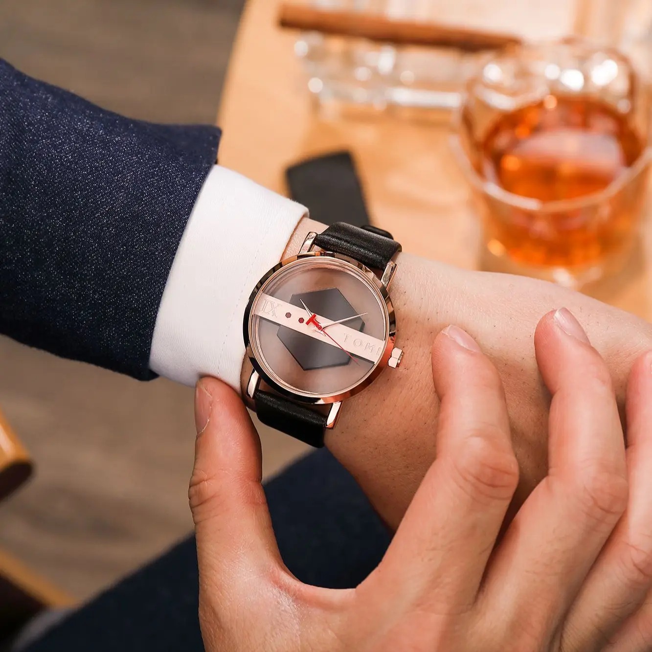 relogio-masculino-moderno-danger-time-nobrestilo_03