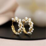 Brinco Argola Minimalista – Pérolas Elegantes