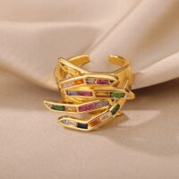 Anel Colorido com Zircônias – Entrelaços