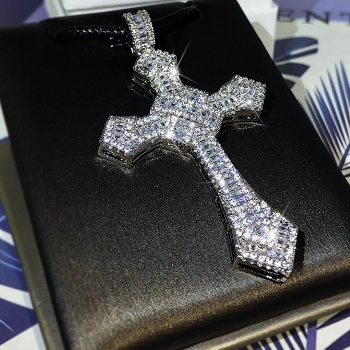 colardivinoexplendor-6