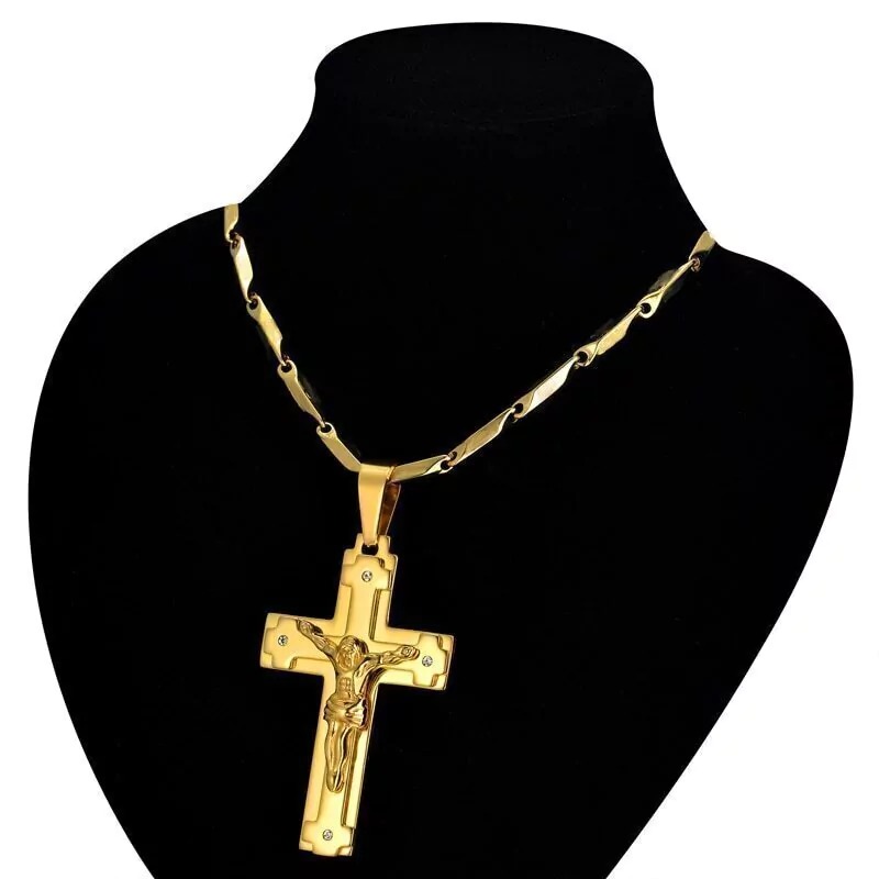 colar-com-crucifixo-masculino-banhado-a-ouro-18k-fe-dourada-nobrestilo_07