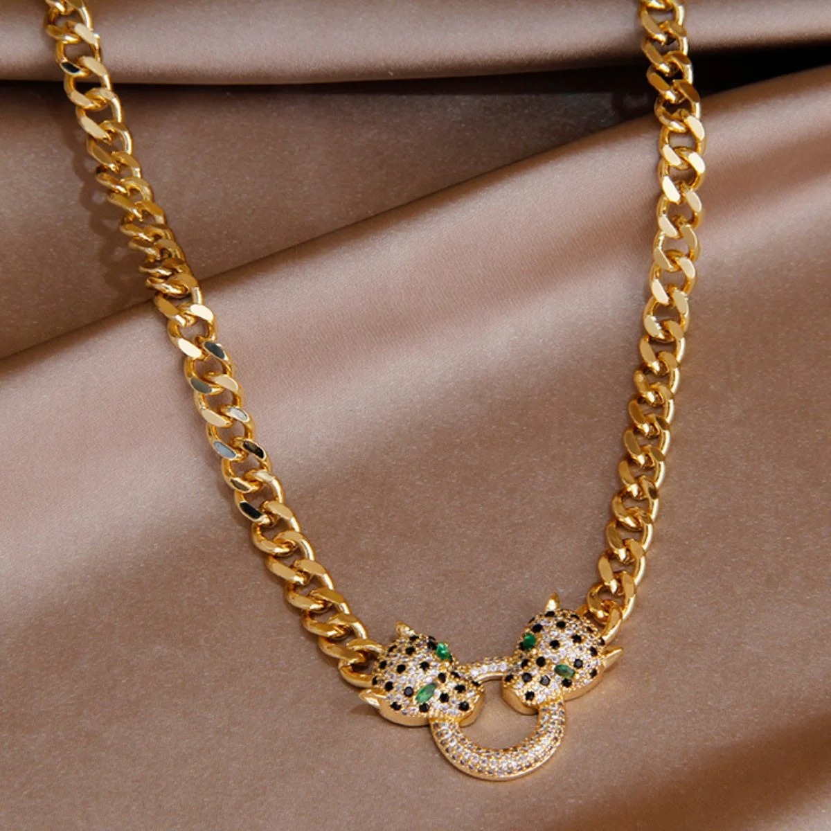 conjuntomajesticcharm-8