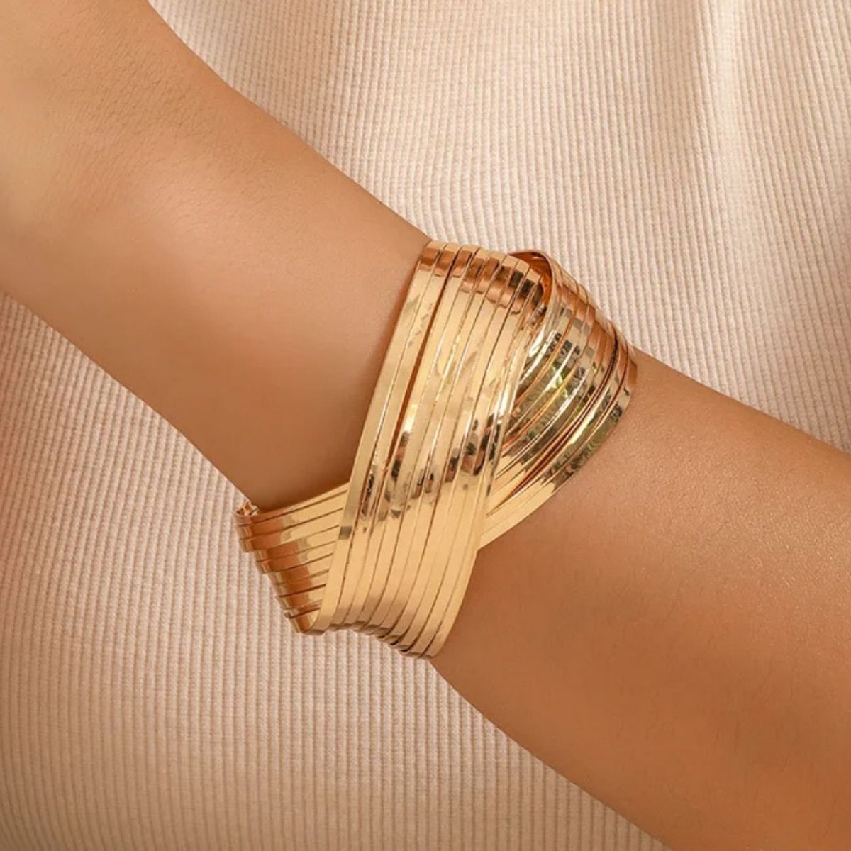 pulseirabasicgorgeous-2