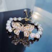 Pulseira com Pérolas de Água Doce – Butterfly Charm