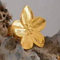 Anel Flor Banhado a Ouro 18k – Robust Fashion
