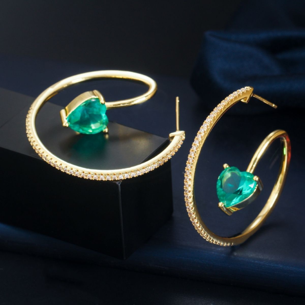 Brincode-Argola-Crystal-Heart-6