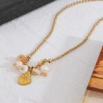 Colar Banhado a Ouro com Pérolas – Marina