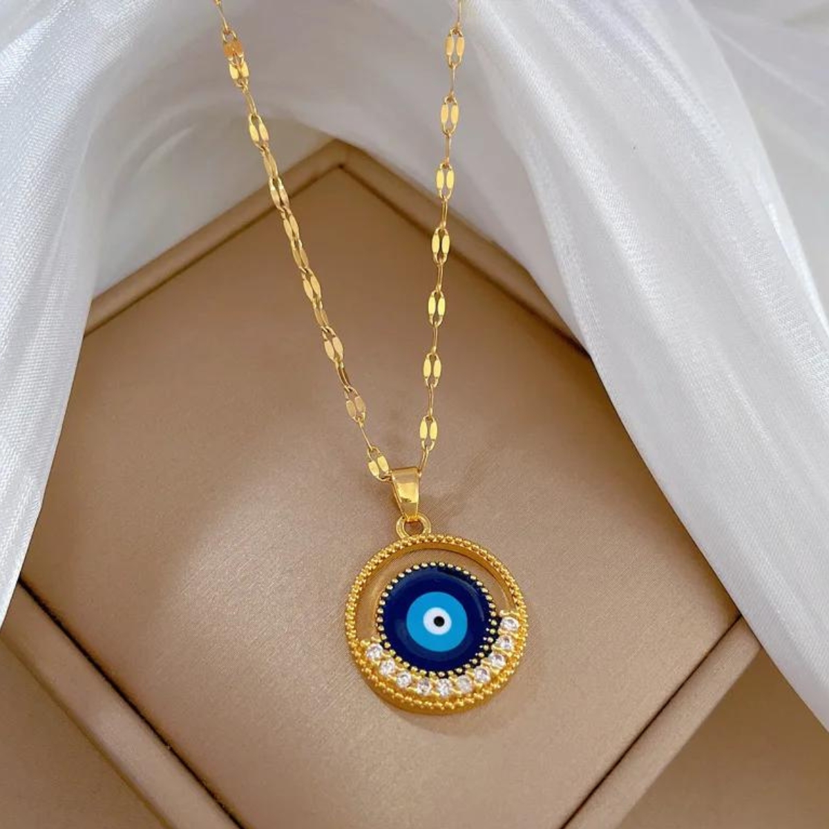 ColarPowerful-Charm-2