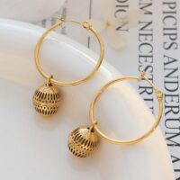 Brinco Dourado Elegante – Gold Baloon