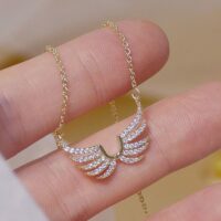 Colar Asas de Anjo Banhado a Ouro 14k – Angel