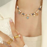 Colar Banhado a Ouro com Cristal Lápis Lazúli – Mística