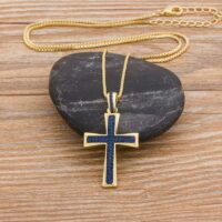 Crucifixo Feminino – Cruz Celestial