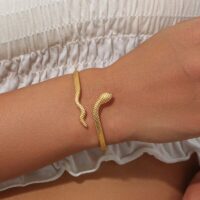 Bracelete Feminino Banhado a Ouro 18k – Medusa