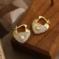 Brinco Feminino Cravejado Banhado a Ouro 14k – Valentine