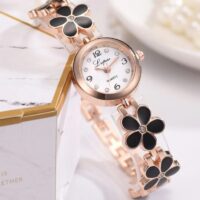 Relógio Clássico – Beautiful Flower