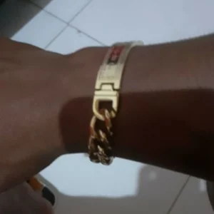 Pulseira Premium Banhada a Ouro – Above All photo review