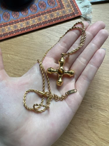 Colar Olho de Tigre Banhado a Ouro 18k – Elegant Serenity photo review