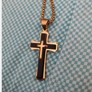 Corrente com Crucifixo Premium Banhado a Ouro 18k – Forgiveness photo review