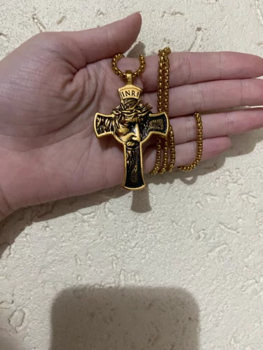 Corrente com Crucifixo Banhado a Ouro 18k – INRI photo review