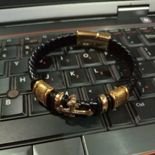 Pulseira em Couro com Cruz – Leather Cross photo review