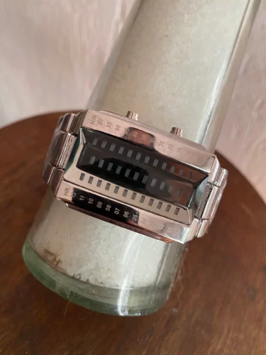 Relógio Masculino de Led – Originals photo review