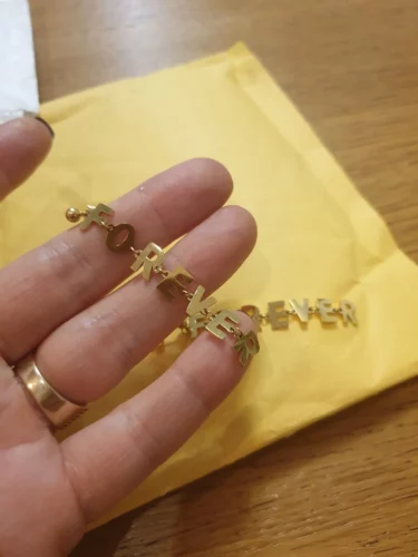 Brinco Delicado Longo – Forever photo review