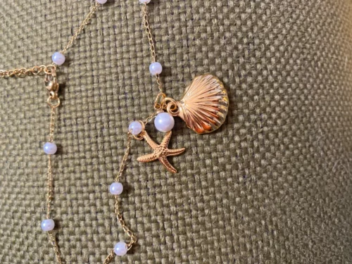 Colar Adornado com Pérolas Estilo Mermaidcore – Ariel photo review