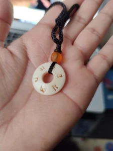 Colar Budista Tibetano – Ivory photo review