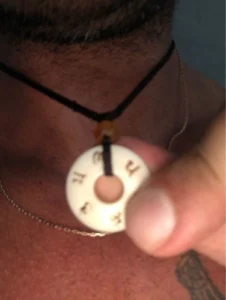 Colar Budista Tibetano – Ivory photo review