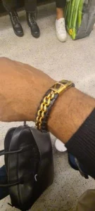 Pulseira de Couro e Aço Inoxidável – Innovation photo review