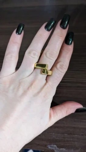 Anel Feminino Banhado a Prata – Rare Symbol photo review