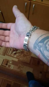 Pulseira Masculina Banhada a Prata – Stronger photo review