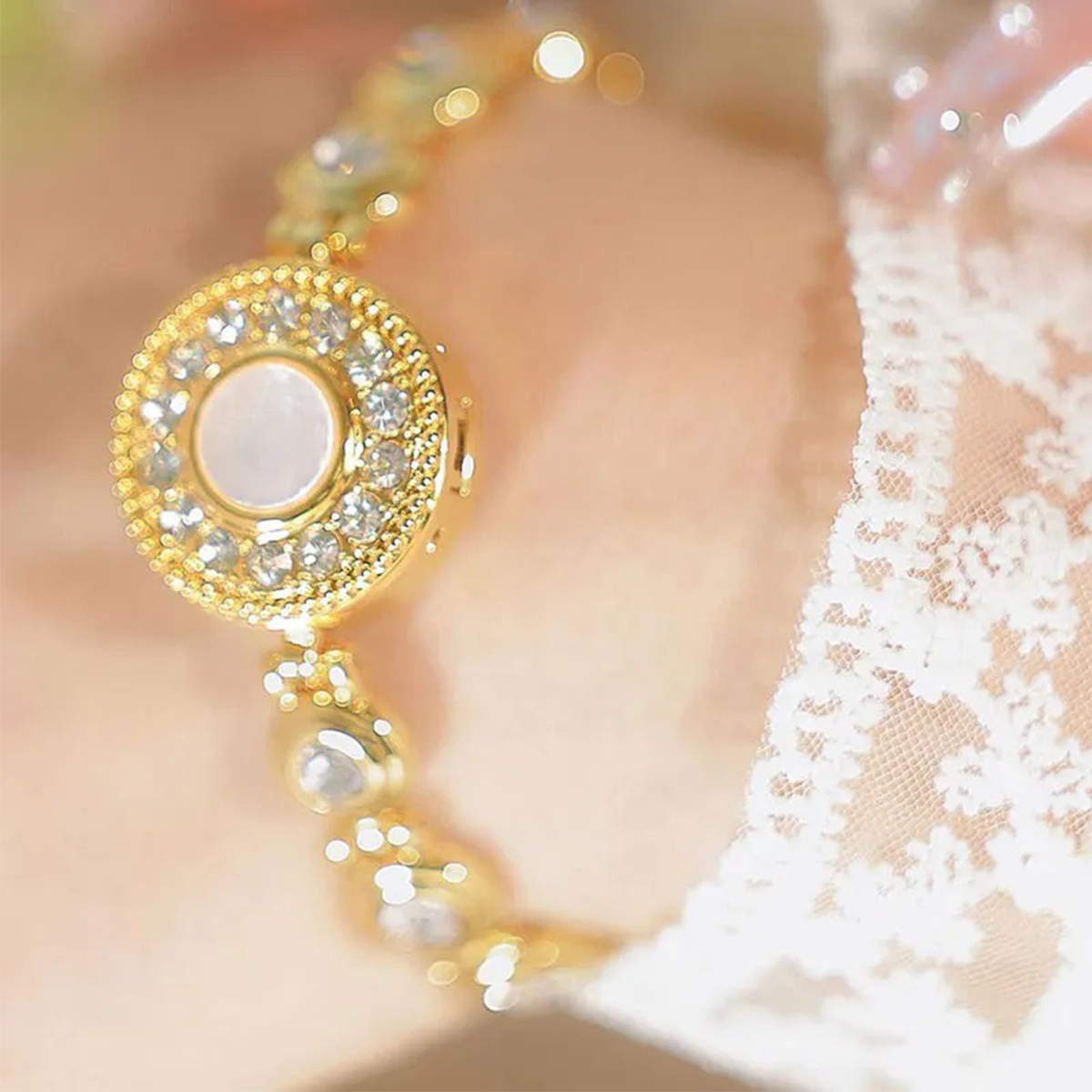 BraceleteComRelogioEnigmatica-6