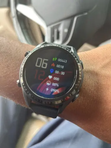 Smartwatch Masculino com Fone de Ouvido Embutido – BeatSync Pro photo review